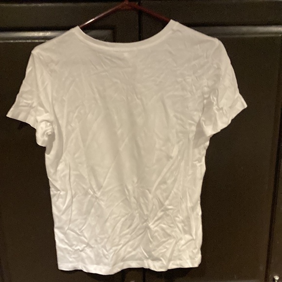 Girls medium tee shirt - Picture 2 of 2